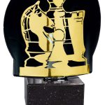 Trofeo ajedrez metal grabado
