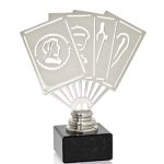 Trofeo cartas metal grabado