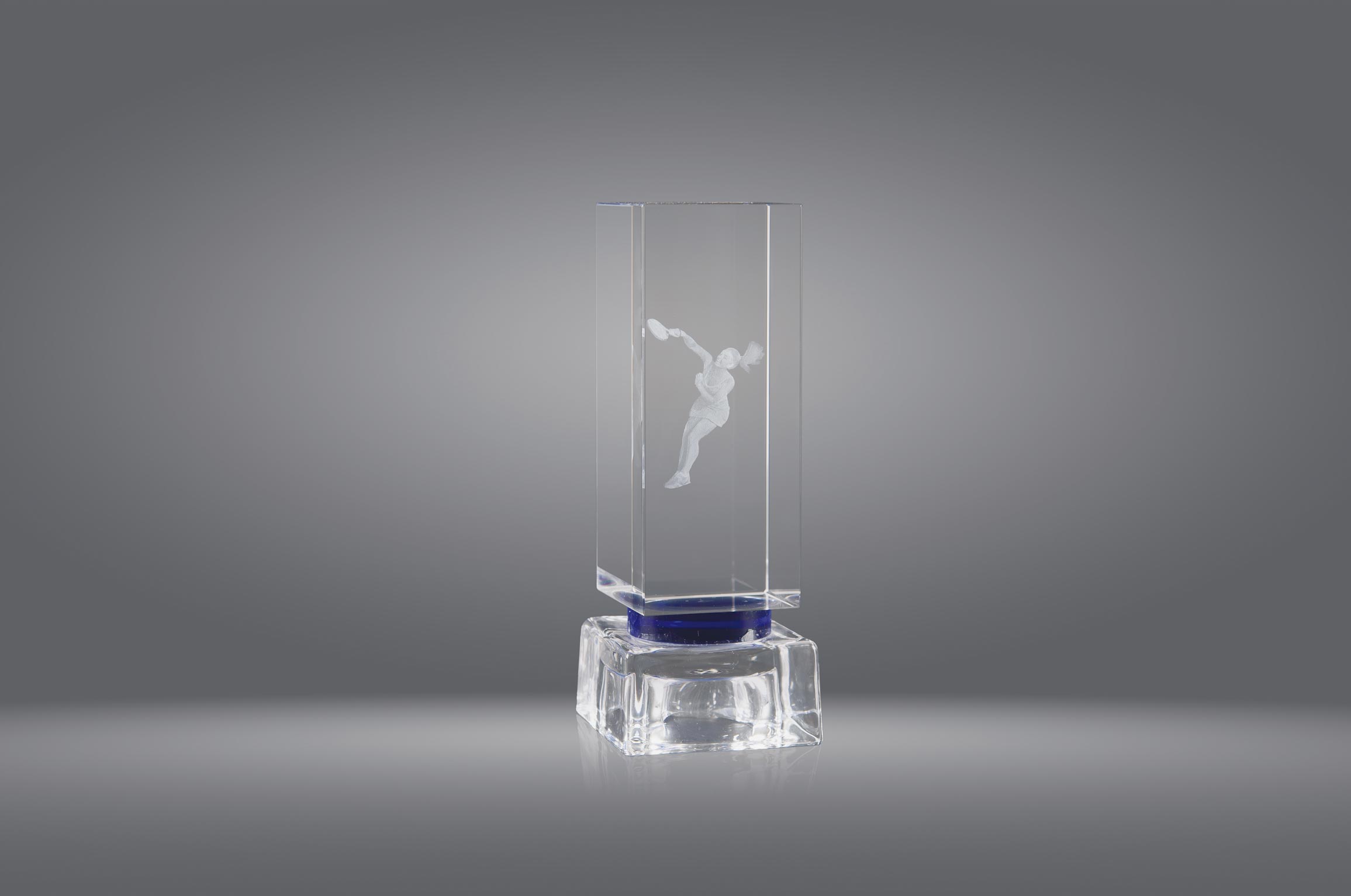 1054 Trofeo cristal grabado 1054 - Imagen 1